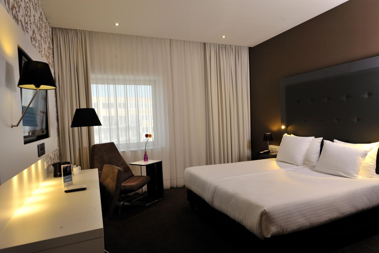 mercure room